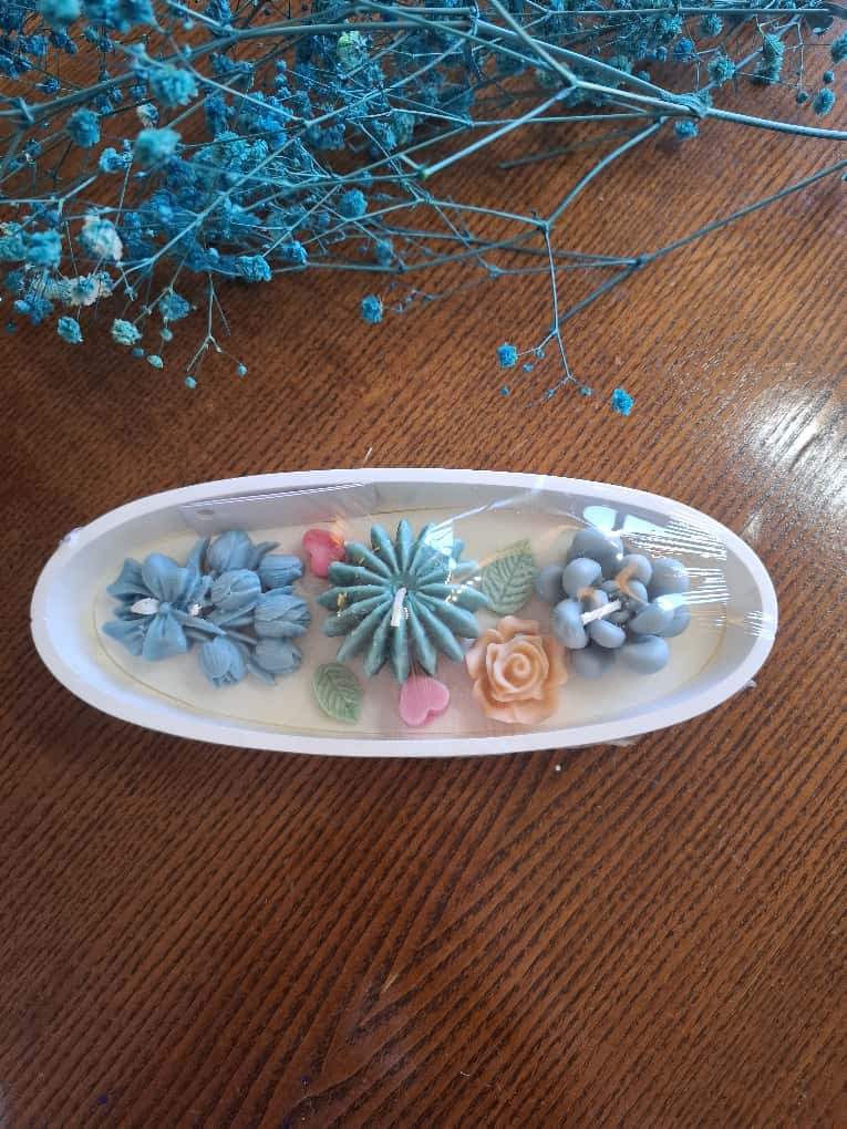Canoe of peace